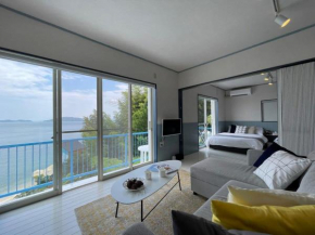 bLOCAL AO house - 1 BR House with Ocean View Few min walk to the beach